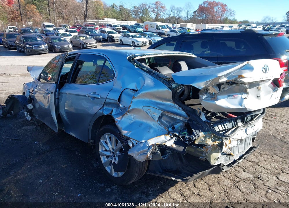 2018 TOYOTA CAMRY LE VIN: 4T1B11HK6JU650331