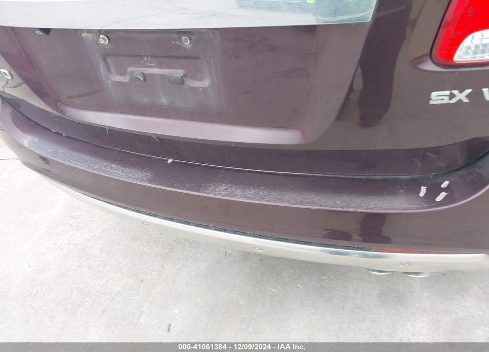2011 KIA SORENTO SX V6 VIN: 5XYKW4A29BG132248