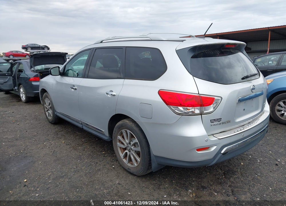 2013 NISSAN PATHFINDER SL VIN: 5N1AR2MM3DC686019