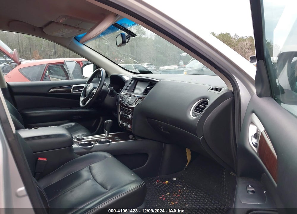 2013 NISSAN PATHFINDER SL VIN: 5N1AR2MM3DC686019