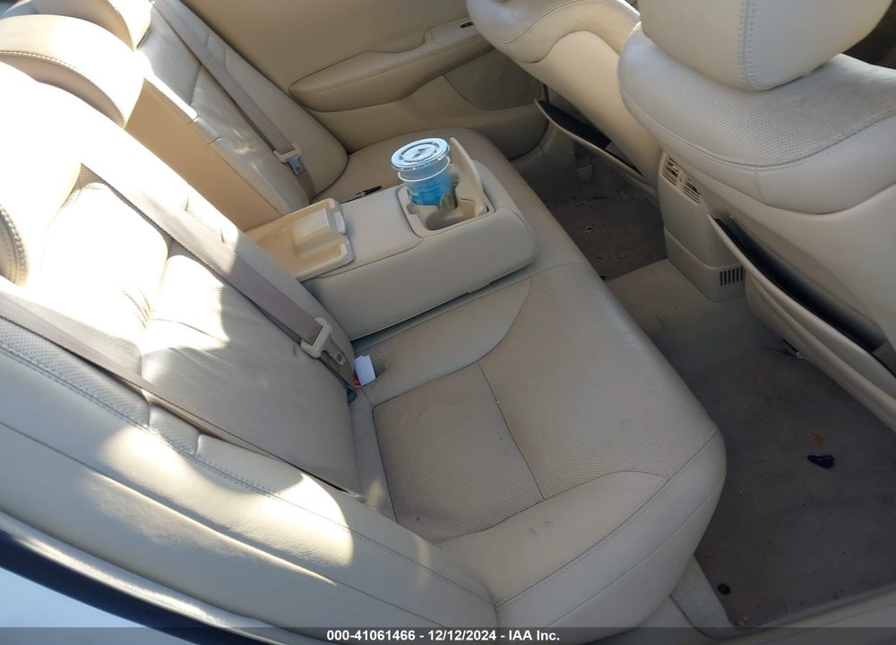 2005 LEXUS ES 330 VIN: JTHBA30G255063985