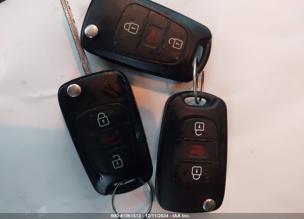 2012 KIA RIO5 SX VIN: KNADN5A30C6016044