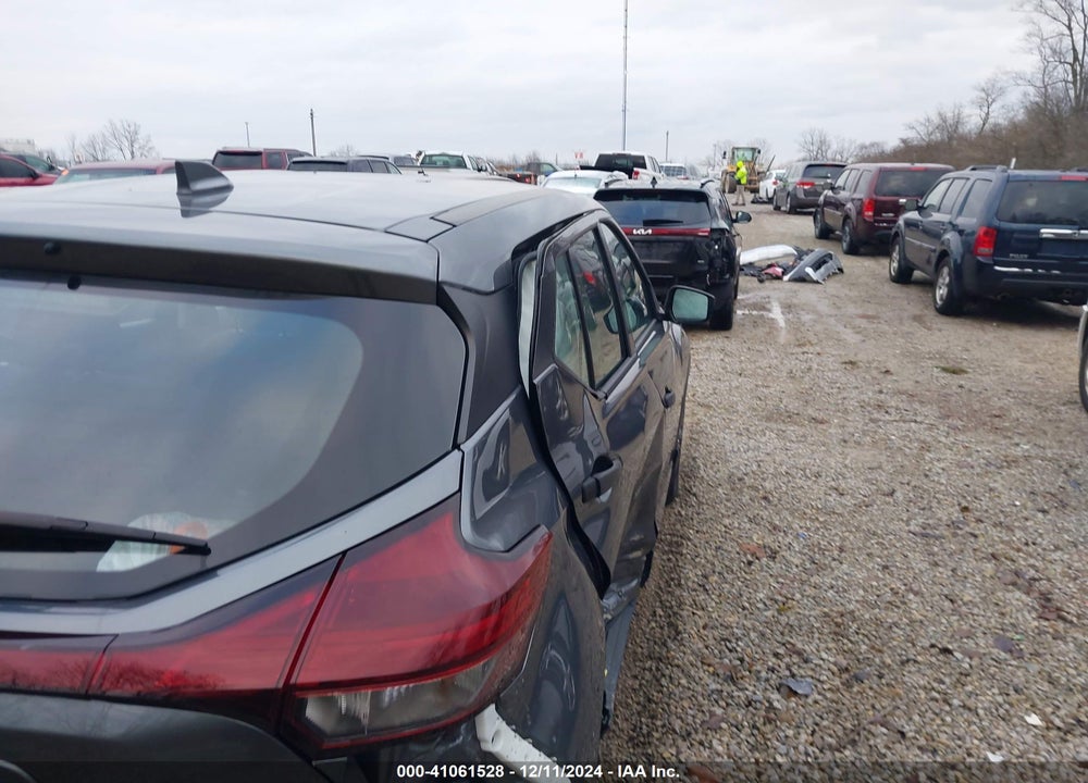 2022 NISSAN KICKS S XTRONIC CVT VIN: 3N1CP5BV8NL513153