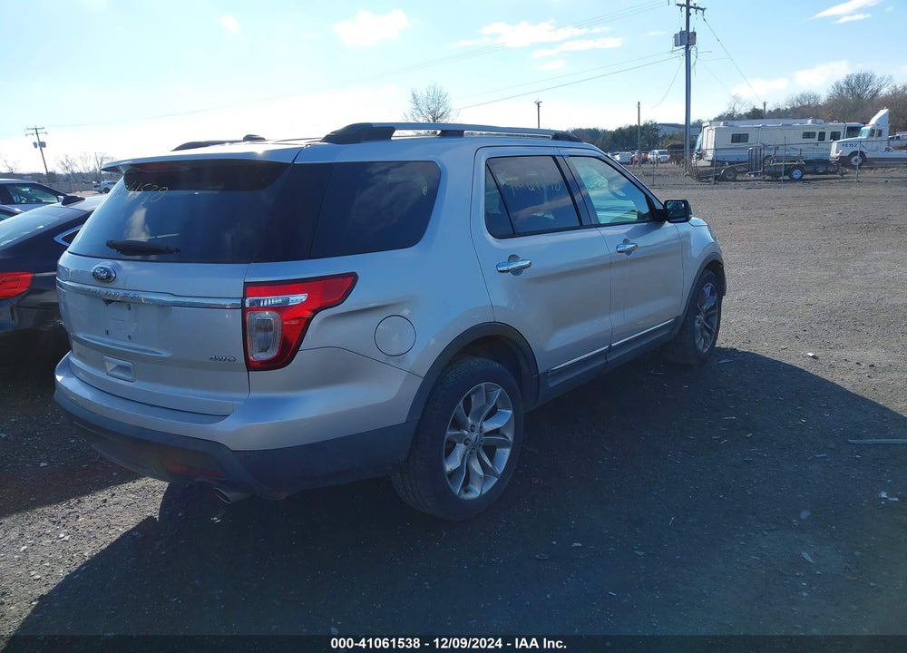 2013 FORD EXPLORER XLT VIN: 1FM5K8D83DGC37296