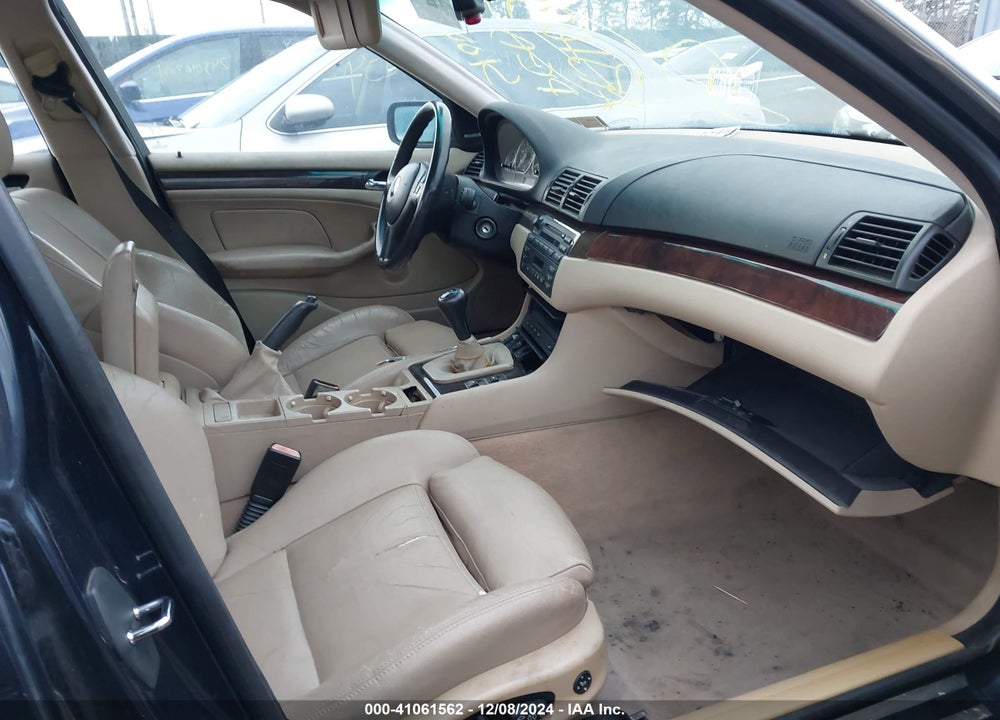 2002 BMW 330XI VIN: WBAEW53412PG08698
