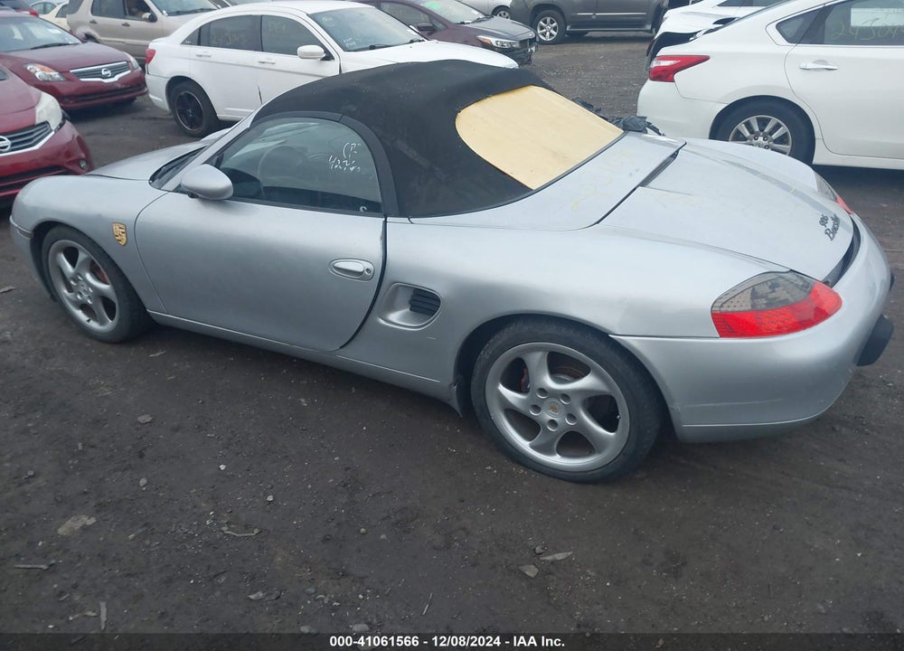 1999 PORSCHE BOXSTER VIN: WP0CA2985XU625852