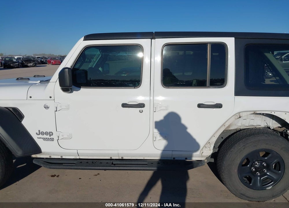 2019 JEEP WRANGLER UNLIMITED SPORT 4X4 VIN: 1C4HJXDGXKW663785