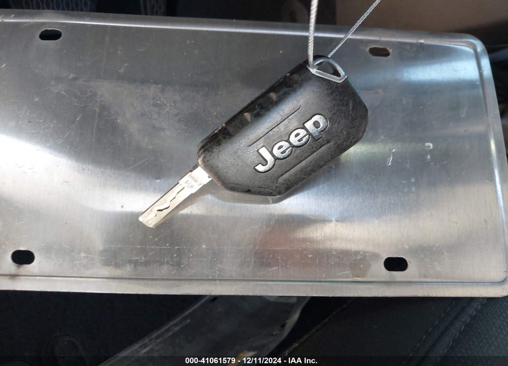 2019 JEEP WRANGLER UNLIMITED SPORT 4X4 VIN: 1C4HJXDGXKW663785