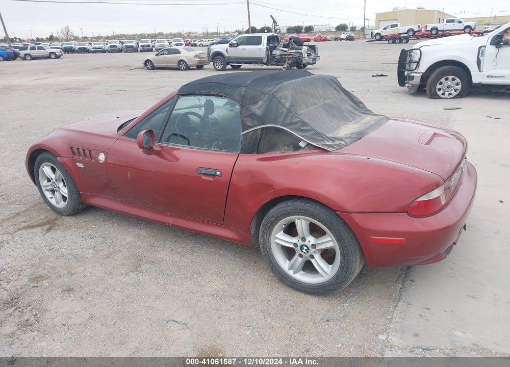 2000 BMW Z3 2.3 VIN: 4USCH9342YLG04696