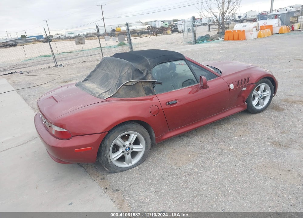 2000 BMW Z3 2.3 VIN: 4USCH9342YLG04696
