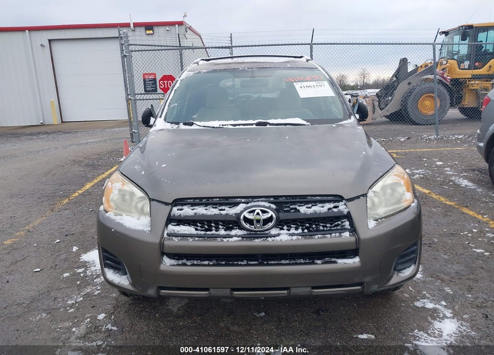 2010 TOYOTA RAV4 VIN: JTMBF4DV5AD039844