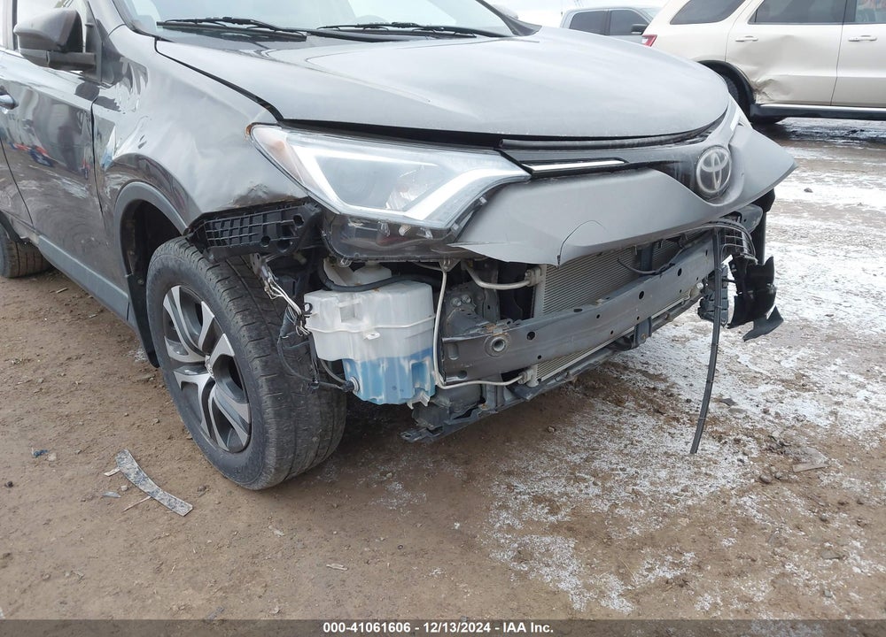 2017 TOYOTA RAV4 LE VIN: JTMBFREV1HJ126101