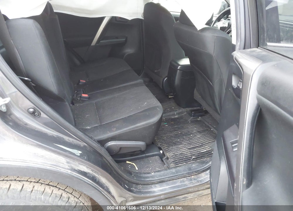 2017 TOYOTA RAV4 LE VIN: JTMBFREV1HJ126101