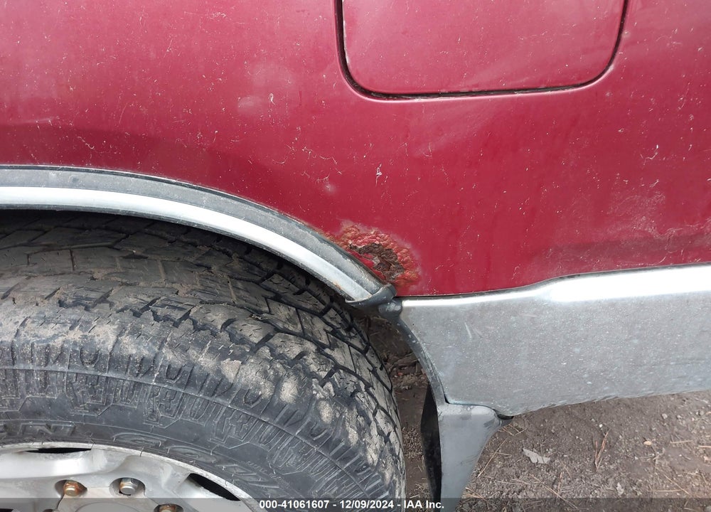 2001 TOYOTA 4RUNNER SR5 V6 VIN: JT3HN86R619053649