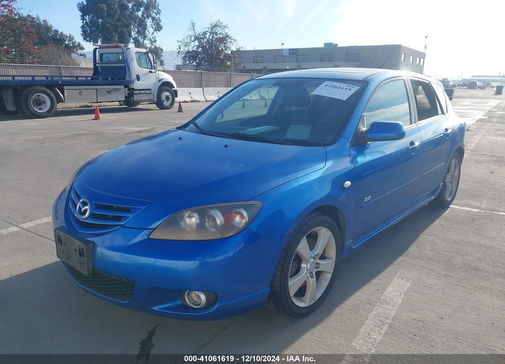 2005 MAZDA 3 S VIN: JM1BK343551257083