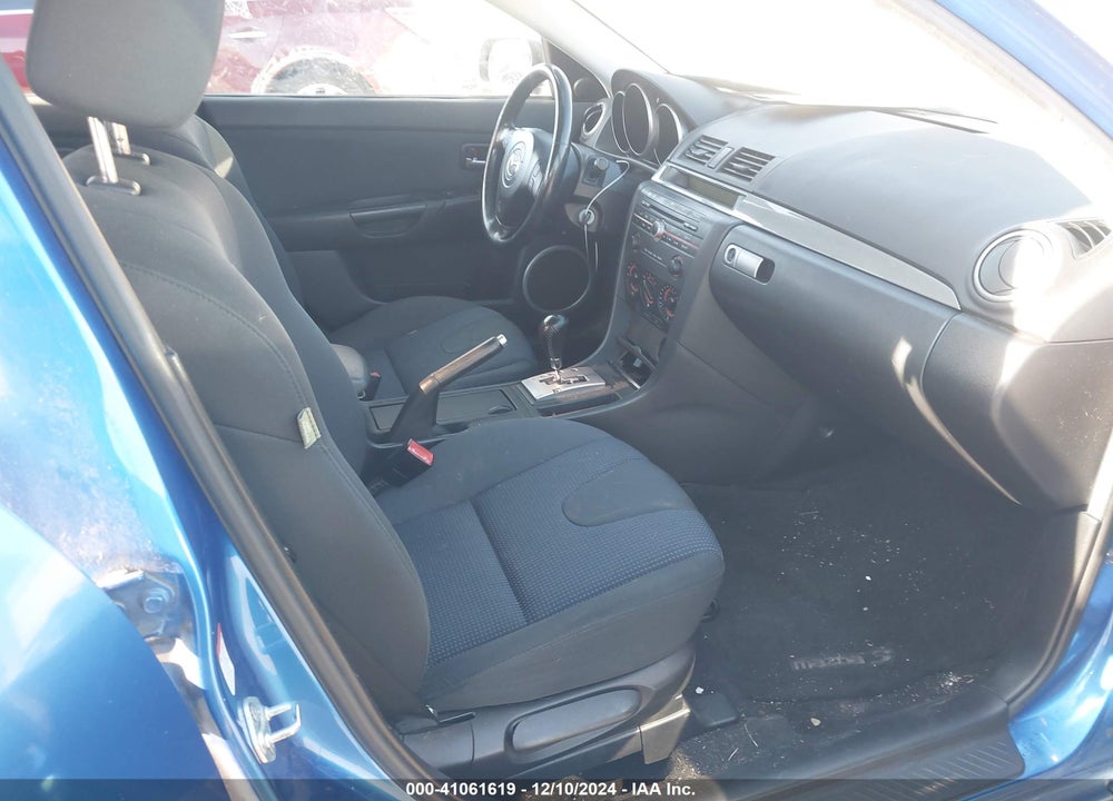 2005 MAZDA 3 S VIN: JM1BK343551257083