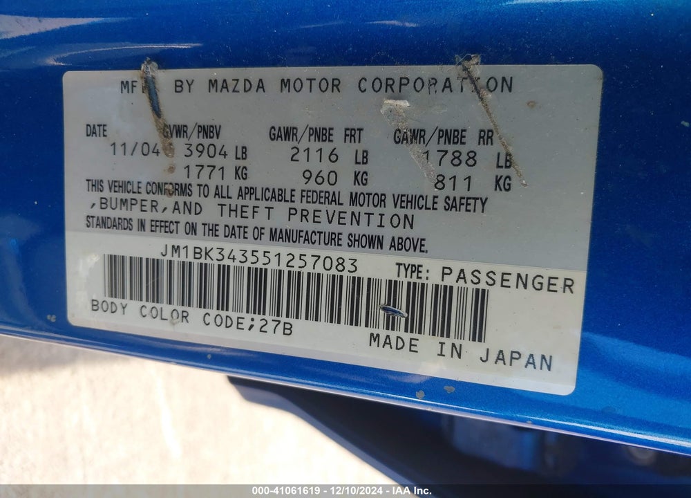 2005 MAZDA 3 S VIN: JM1BK343551257083