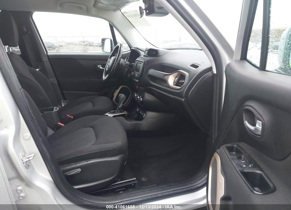 2015 JEEP RENEGADE LATITUDE VIN: ZACCJBBT0FPB67425