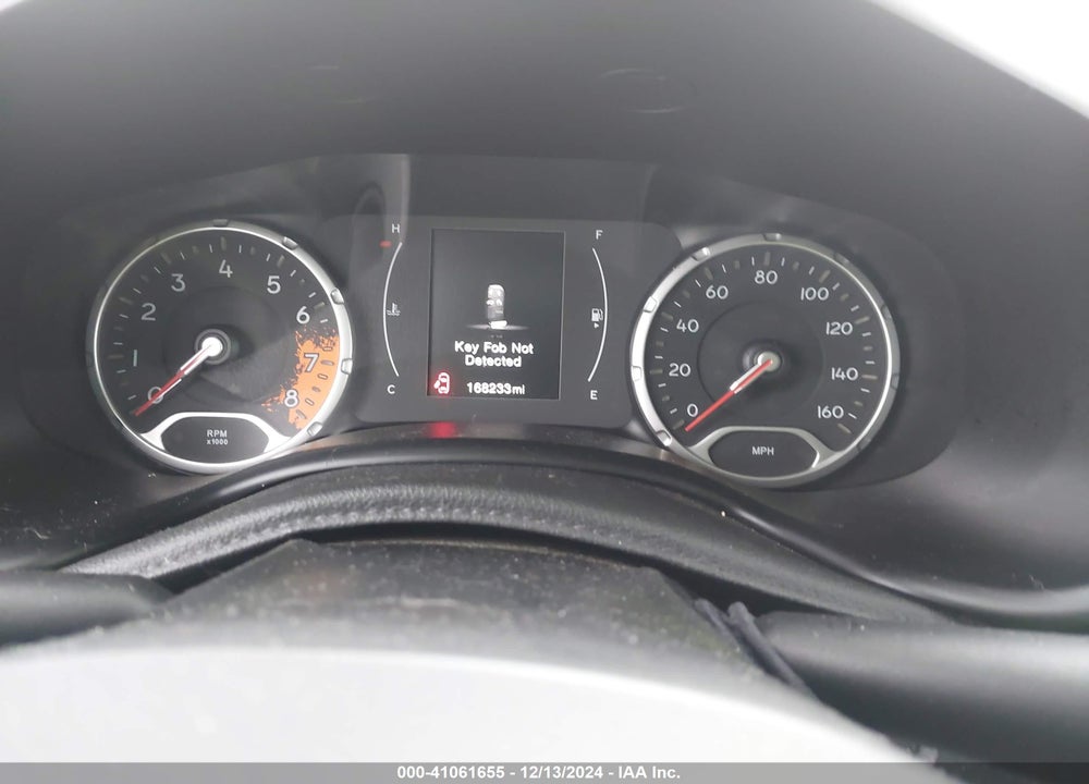 2015 JEEP RENEGADE LATITUDE VIN: ZACCJBBT0FPB67425
