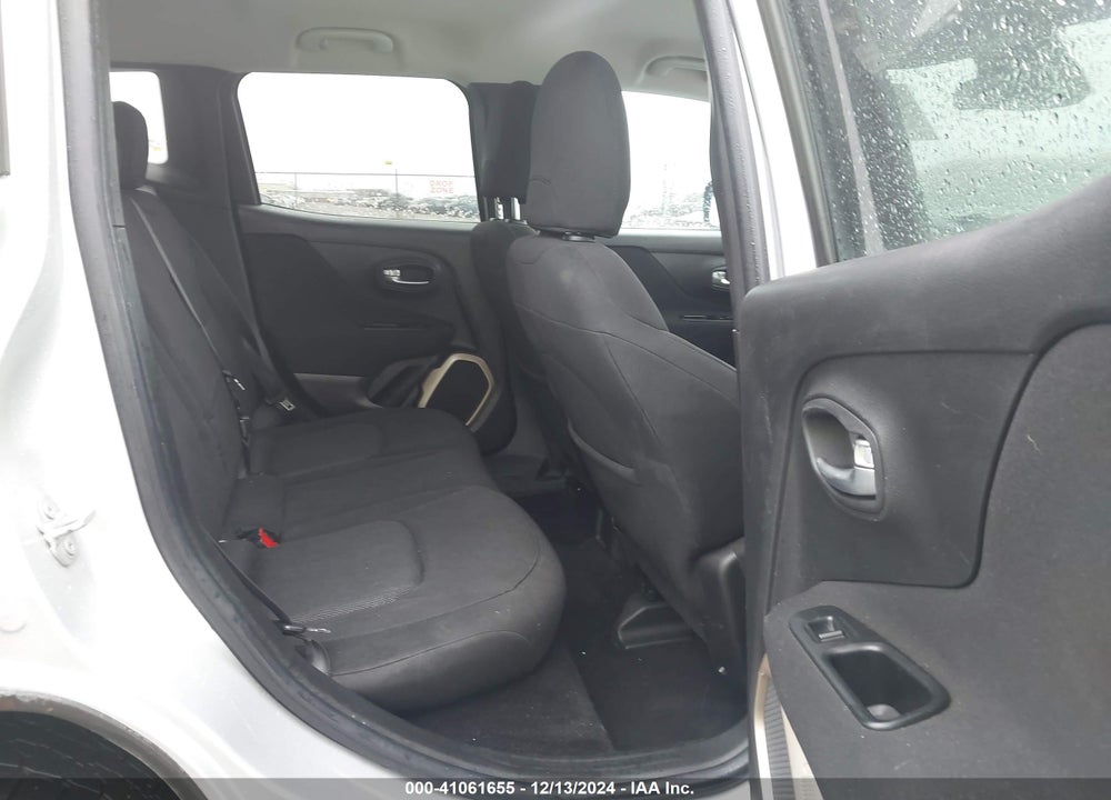 2015 JEEP RENEGADE LATITUDE VIN: ZACCJBBT0FPB67425