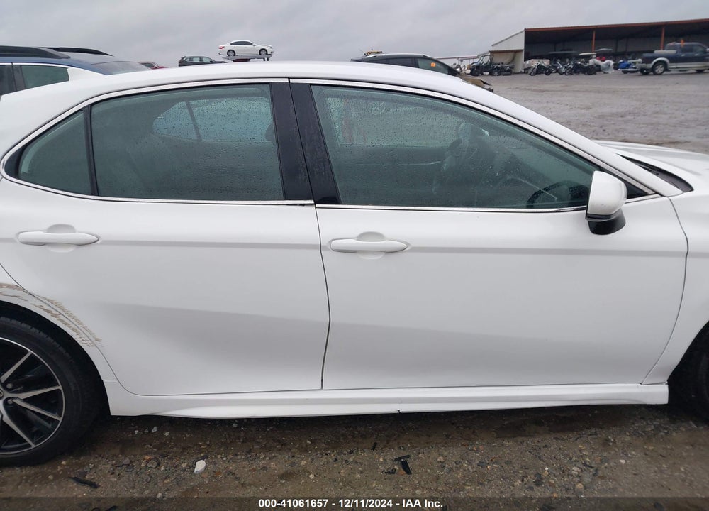 2021 TOYOTA CAMRY SE VIN: 4T1G11AK3MU610051