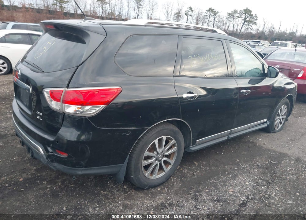 2014 NISSAN PATHFINDER SL VIN: 5N1AR2MM8EC631101