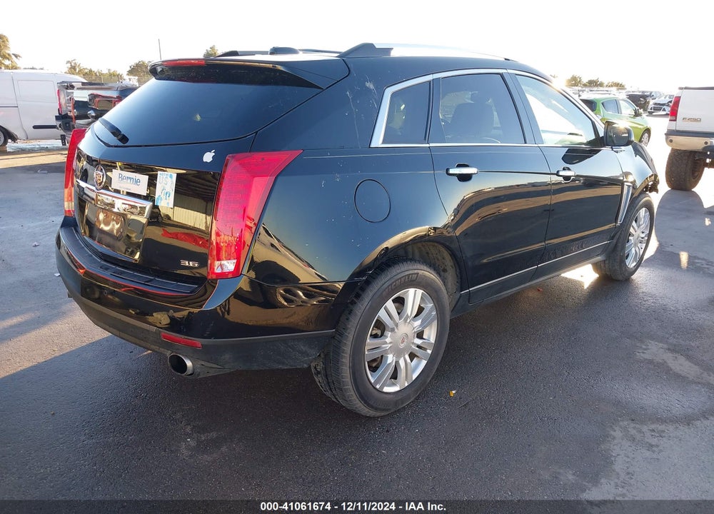 2015 CADILLAC SRX LUXURY COLLECTION VIN: 3GYFNBE36FS558022
