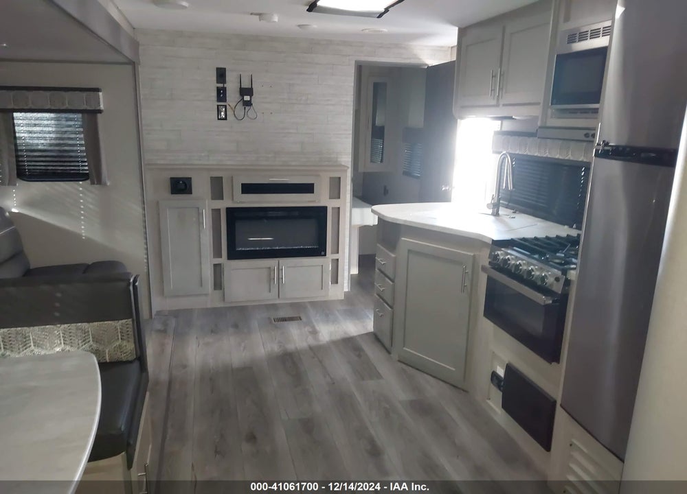 2023 COACHMEN CATALINA VIN: 5ZT2CAUBXPX028745
