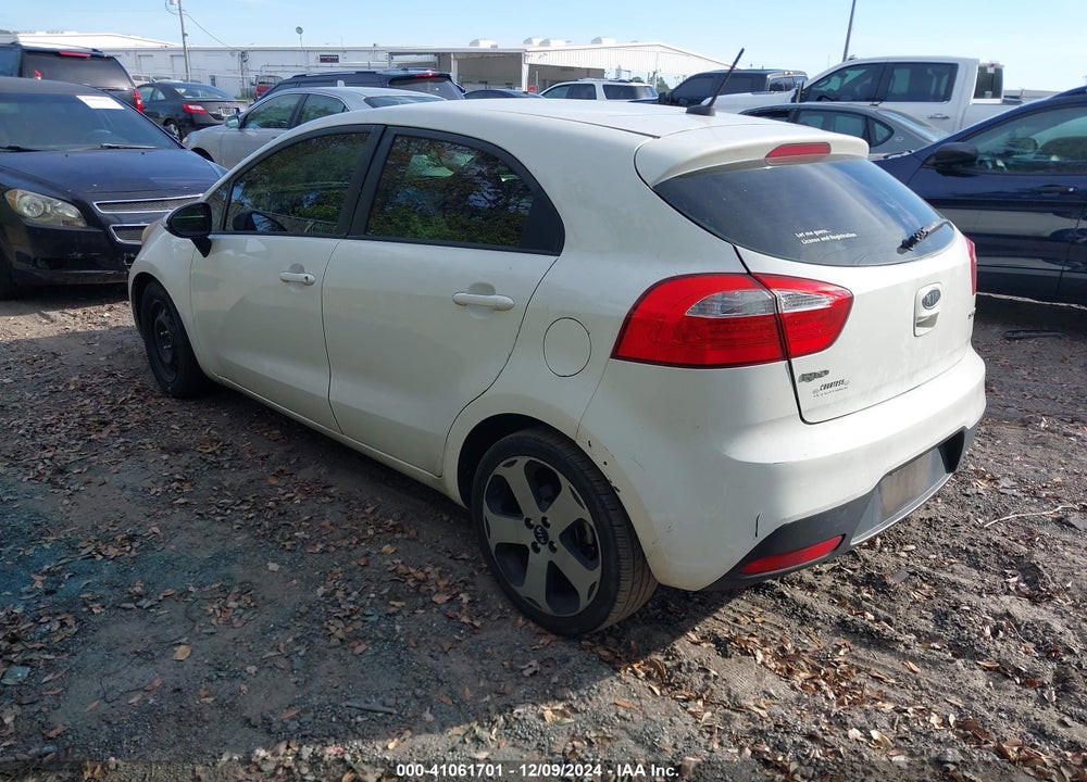 2012 KIA RIO5 SX VIN: KNADN5A3XC6082102