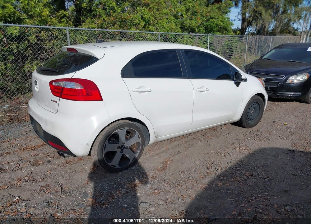 2012 KIA RIO5 SX VIN: KNADN5A3XC6082102