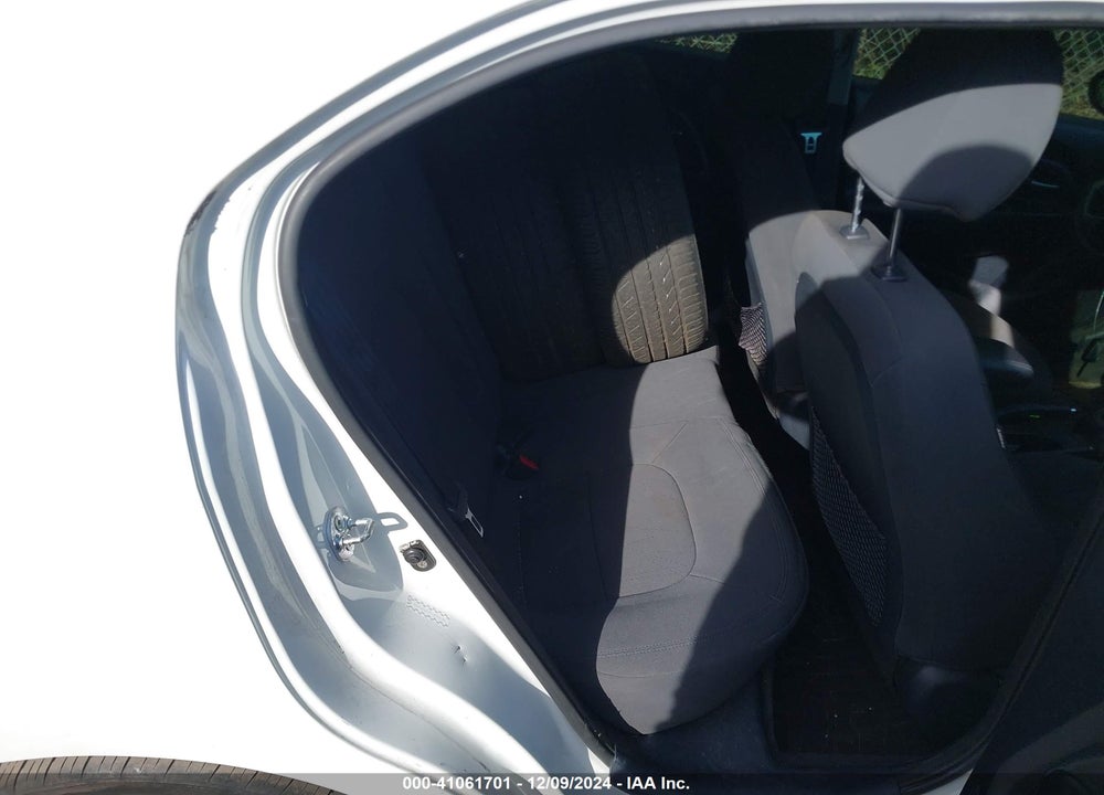 2012 KIA RIO5 SX VIN: KNADN5A3XC6082102