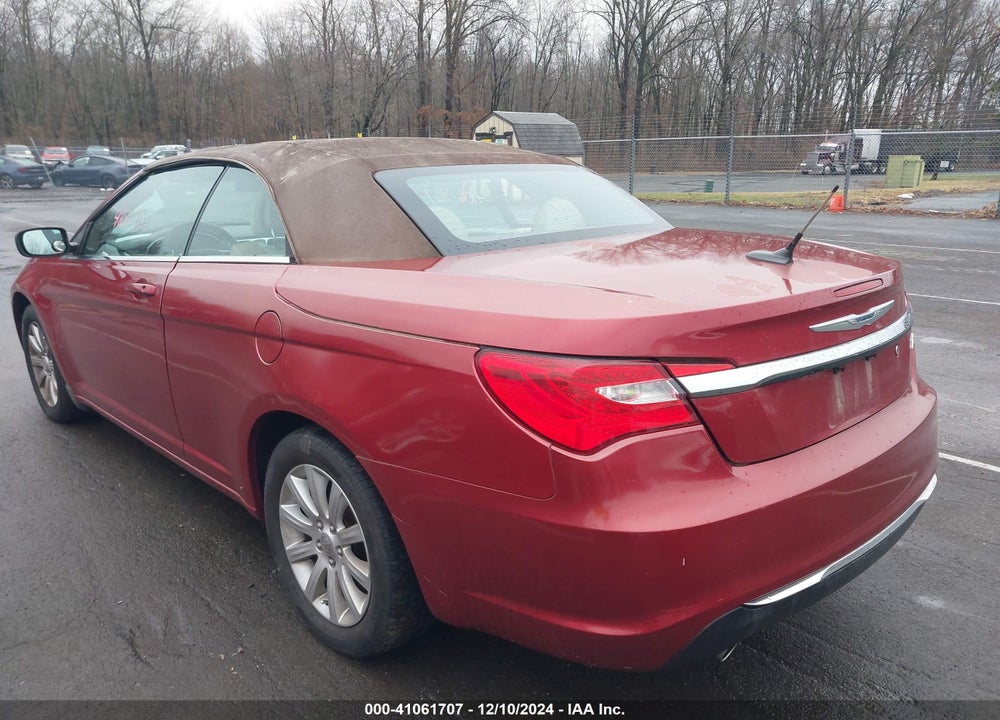2011 CHRYSLER 200 TOURING VIN: 1C3BC2EG2BN530322