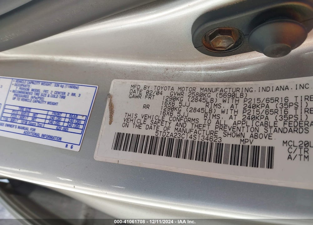 2004 TOYOTA SIENNA LE VIN: 5TDZA23C14S134623
