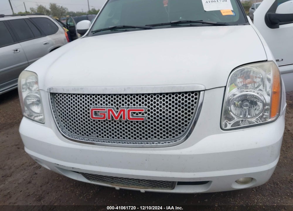 2007 GMC YUKON XL 1500 DENALI VIN: 1GKFK66857J386444