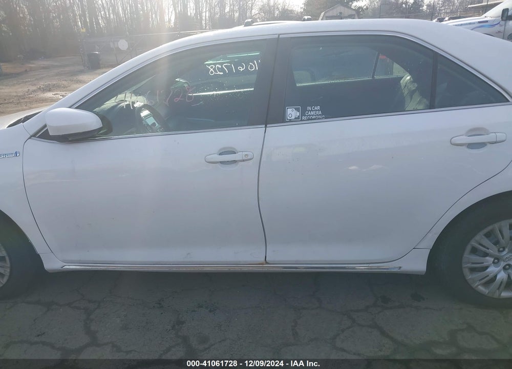 2014 TOYOTA CAMRY HYBRID LE VIN: 4T1BD1FK5EU100232