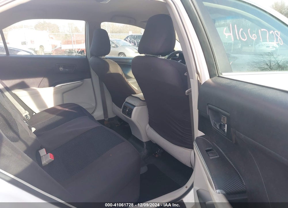 2014 TOYOTA CAMRY HYBRID LE VIN: 4T1BD1FK5EU100232