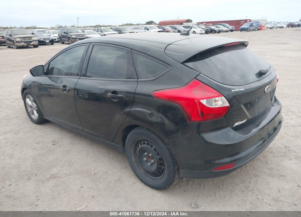 2014 FORD FOCUS SE VIN: 1FADP3K29EL208547