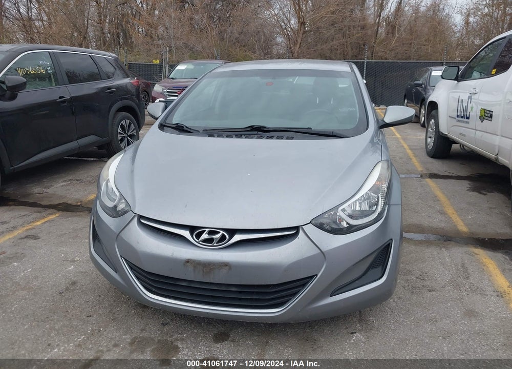 2015 HYUNDAI ELANTRA SE VIN: 5NPDH4AE7FH622148