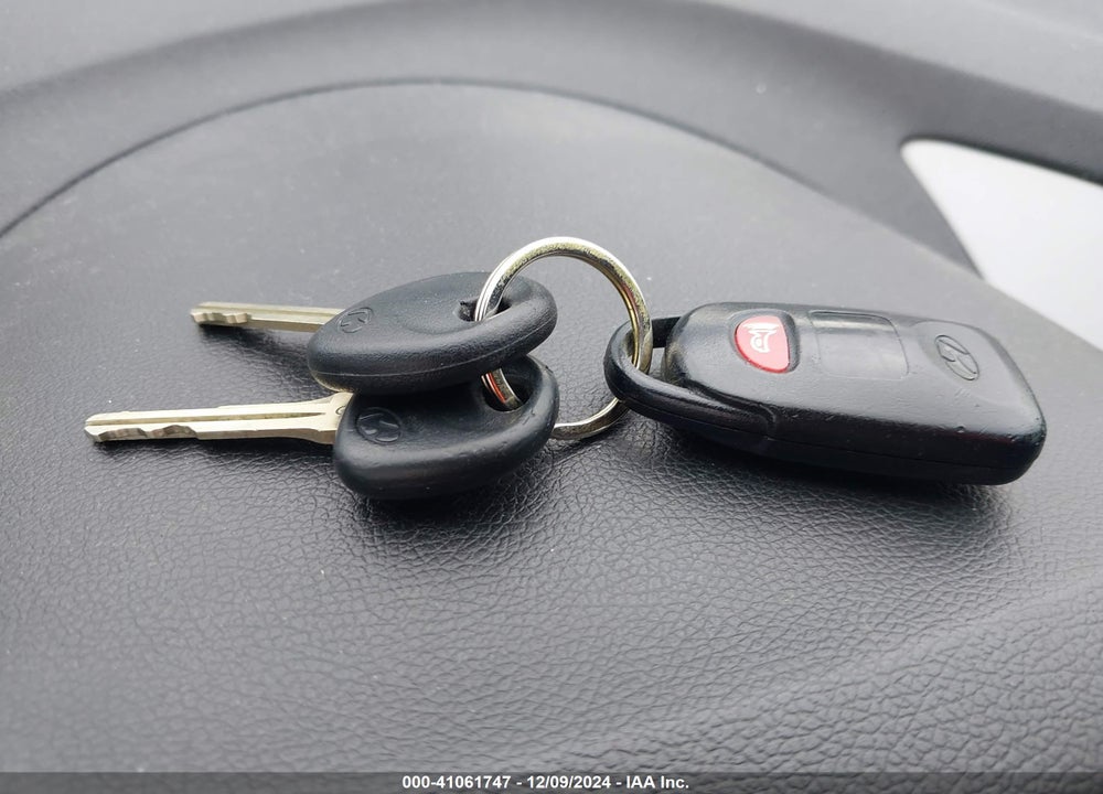 2015 HYUNDAI ELANTRA SE VIN: 5NPDH4AE7FH622148