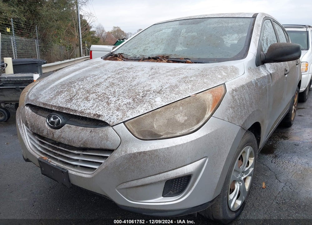 2010 HYUNDAI TUCSON GLS VIN: KM8JT3AC6AU086457