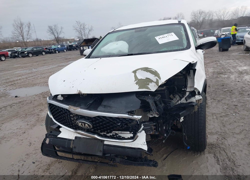 2016 KIA SORENTO 2.0T EX VIN: 5XYPH4A14GG049566
