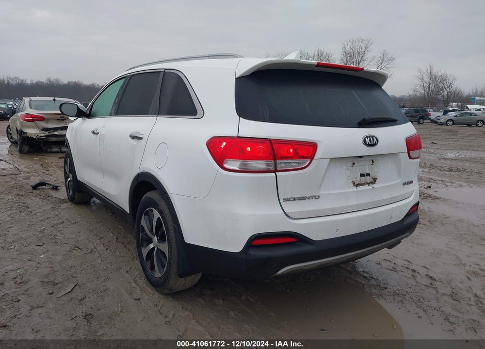 2016 KIA SORENTO 2.0T EX VIN: 5XYPH4A14GG049566