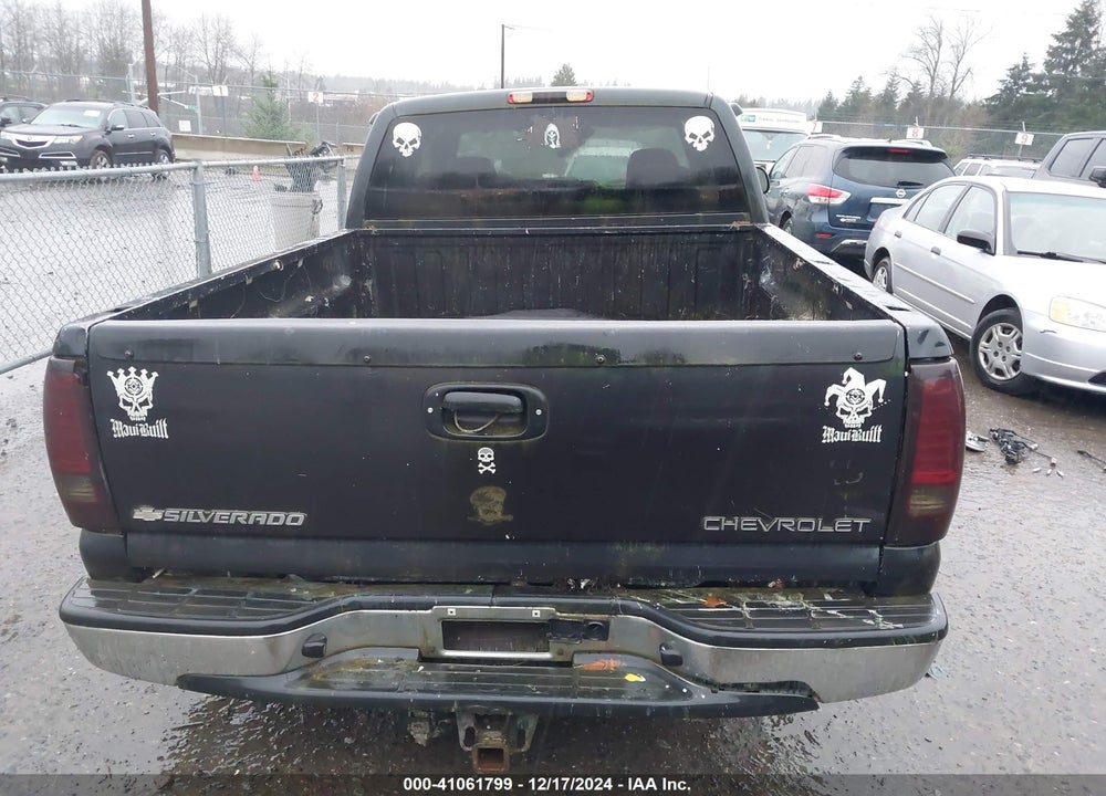 2005 CHEVROLET SILVERADO 1500 LS VIN: 1GCEK19Z15Z297175