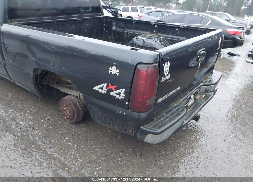 2005 CHEVROLET SILVERADO 1500 LS VIN: 1GCEK19Z15Z297175