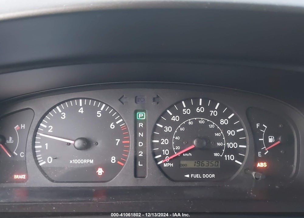 2000 TOYOTA SIENNA LE VIN: 4T3ZF13C5YU295587