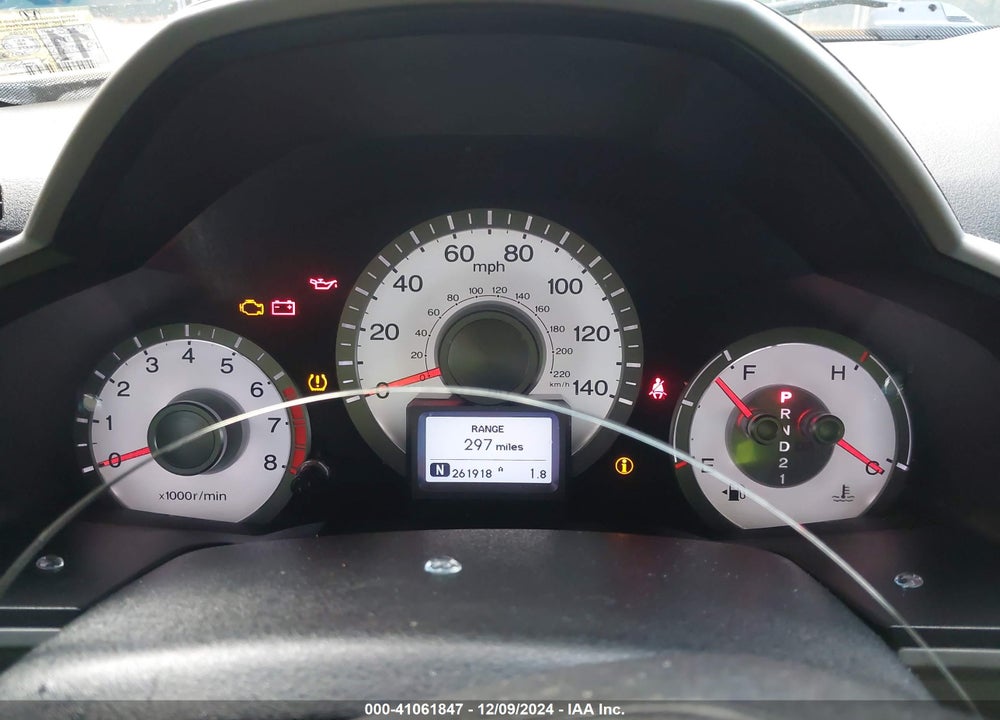 2011 HONDA PILOT EX-L VIN: 5FNYF4H70BB025883