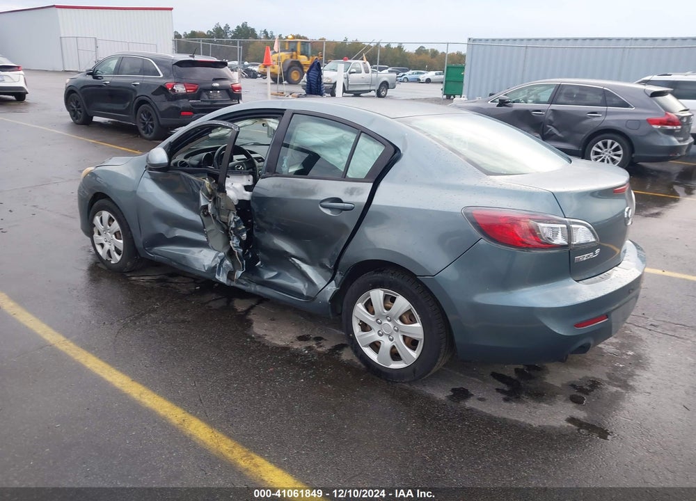 2013 MAZDA 3 I SV VIN: JM1BL1TG4D1757871