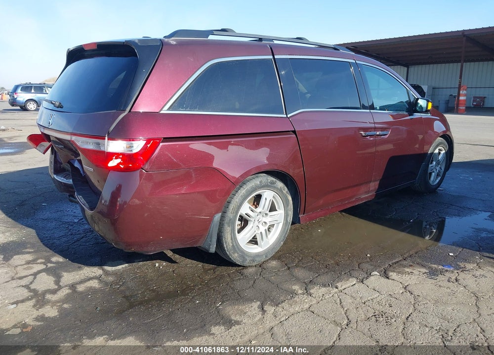 2011 HONDA ODYSSEY TOURING/TOURING ELITE VIN: 5FNRL5H9XBB084850