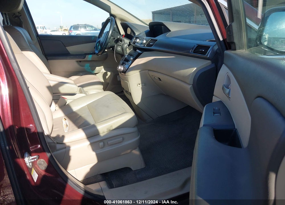 2011 HONDA ODYSSEY TOURING/TOURING ELITE VIN: 5FNRL5H9XBB084850