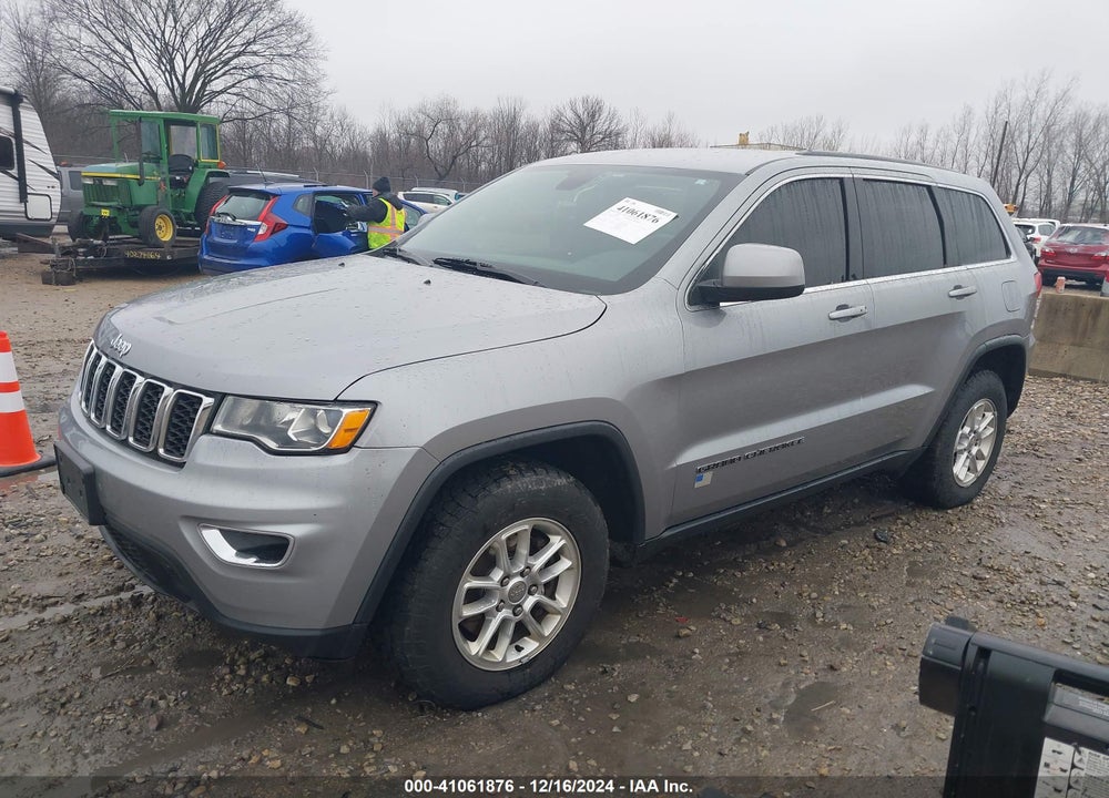 2018 JEEP GRAND CHEROKEE LAREDO 4X4 VIN: 1C4RJFAG4JC457817